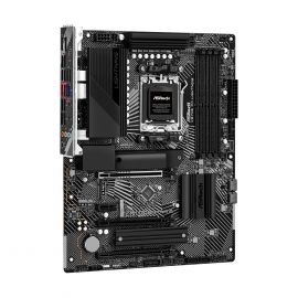 Asrock X670E PG LIGHTNING, AMD X670, AM5, ATX, 4 DDR5, HDMI, DP, 2.5G LAN, PCIe5, 4x M.2